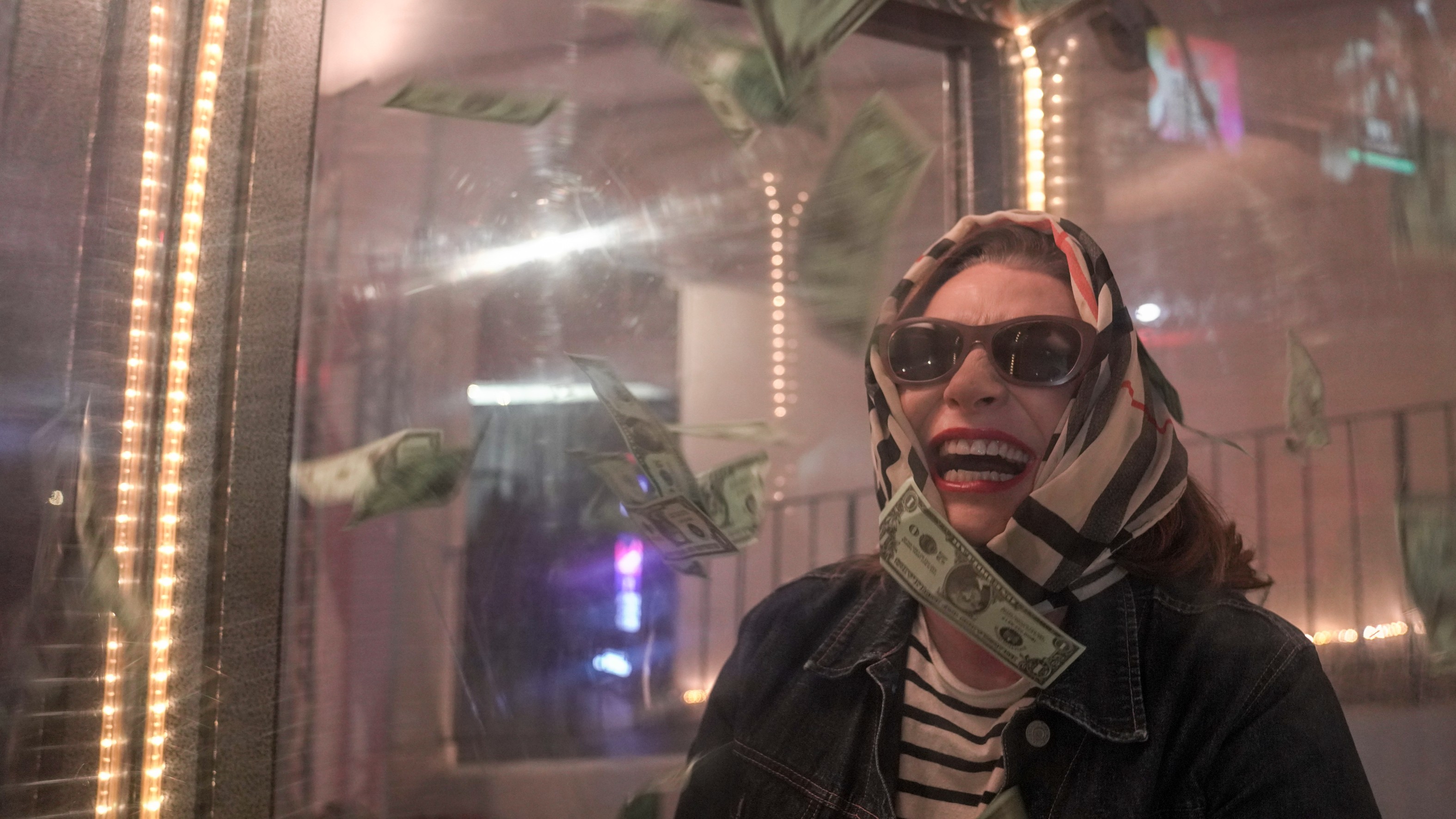 Artist creating a live sketch experience