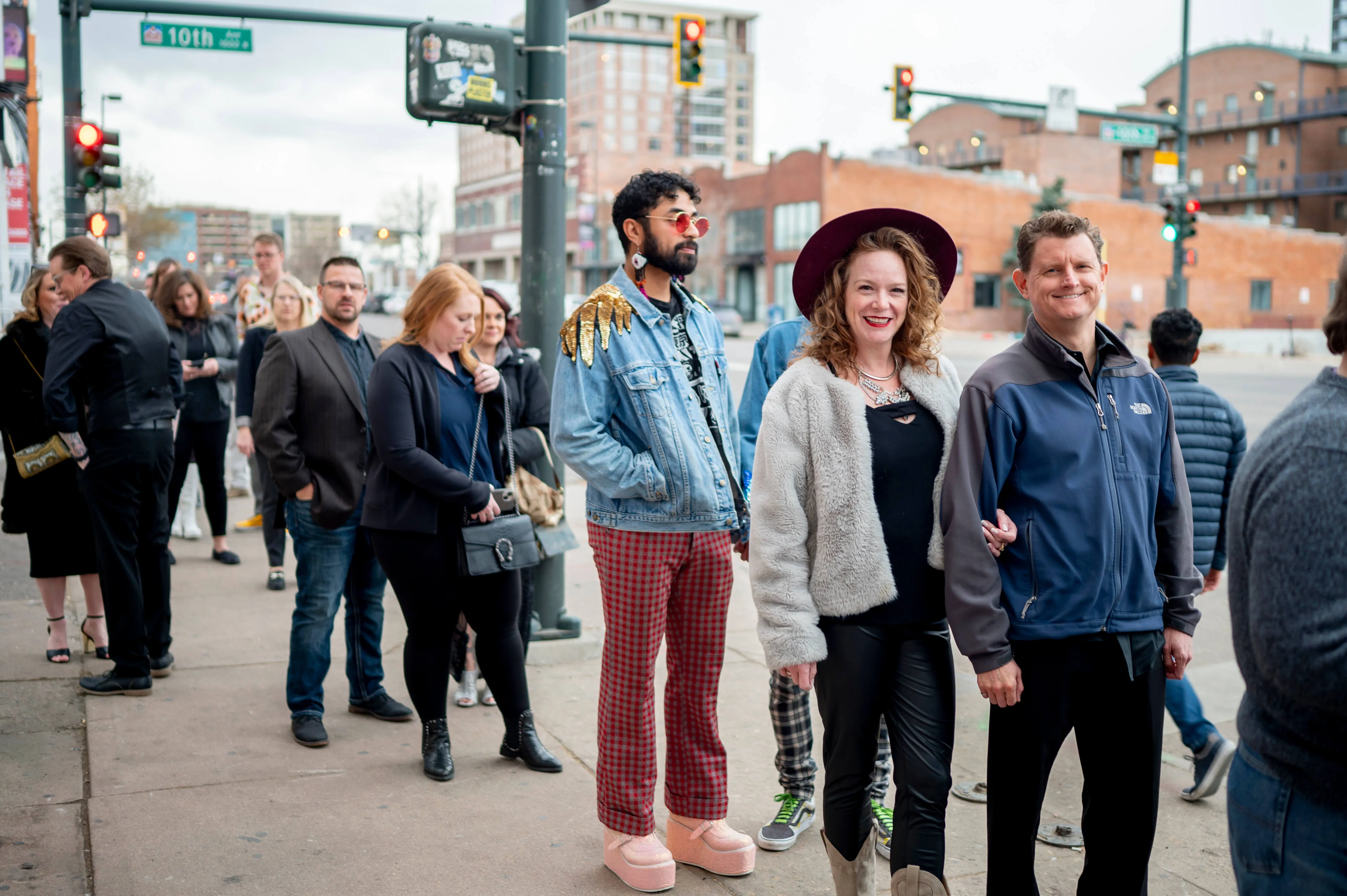 Contact MiHi Entertainment