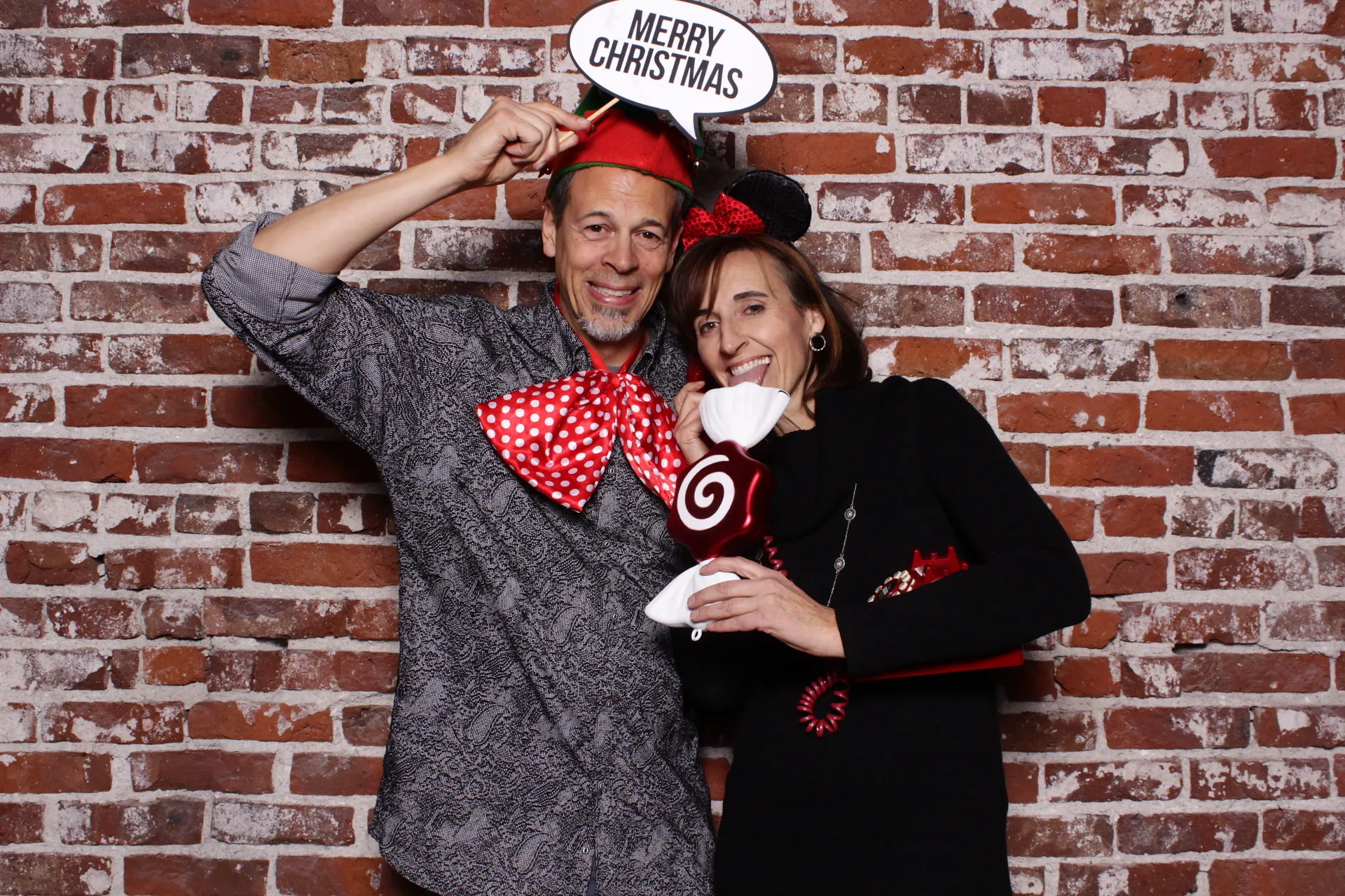 MiHi Entertainment layout lookbook hero background