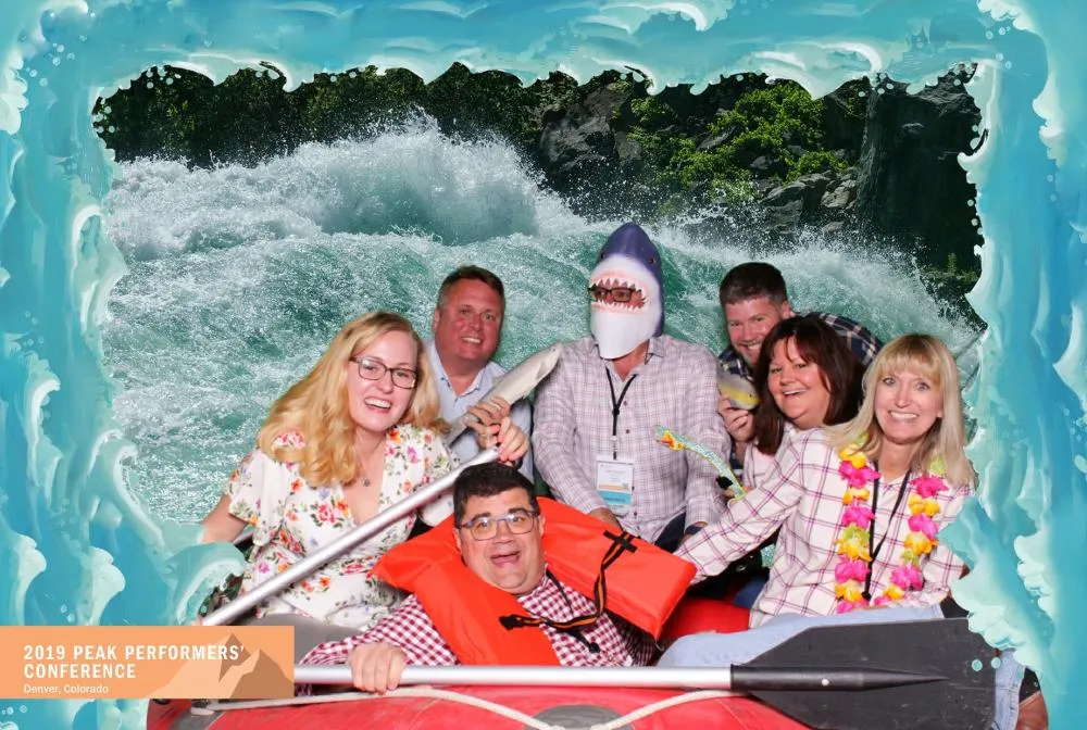 Outdoor Colorado Theme Photo Booth