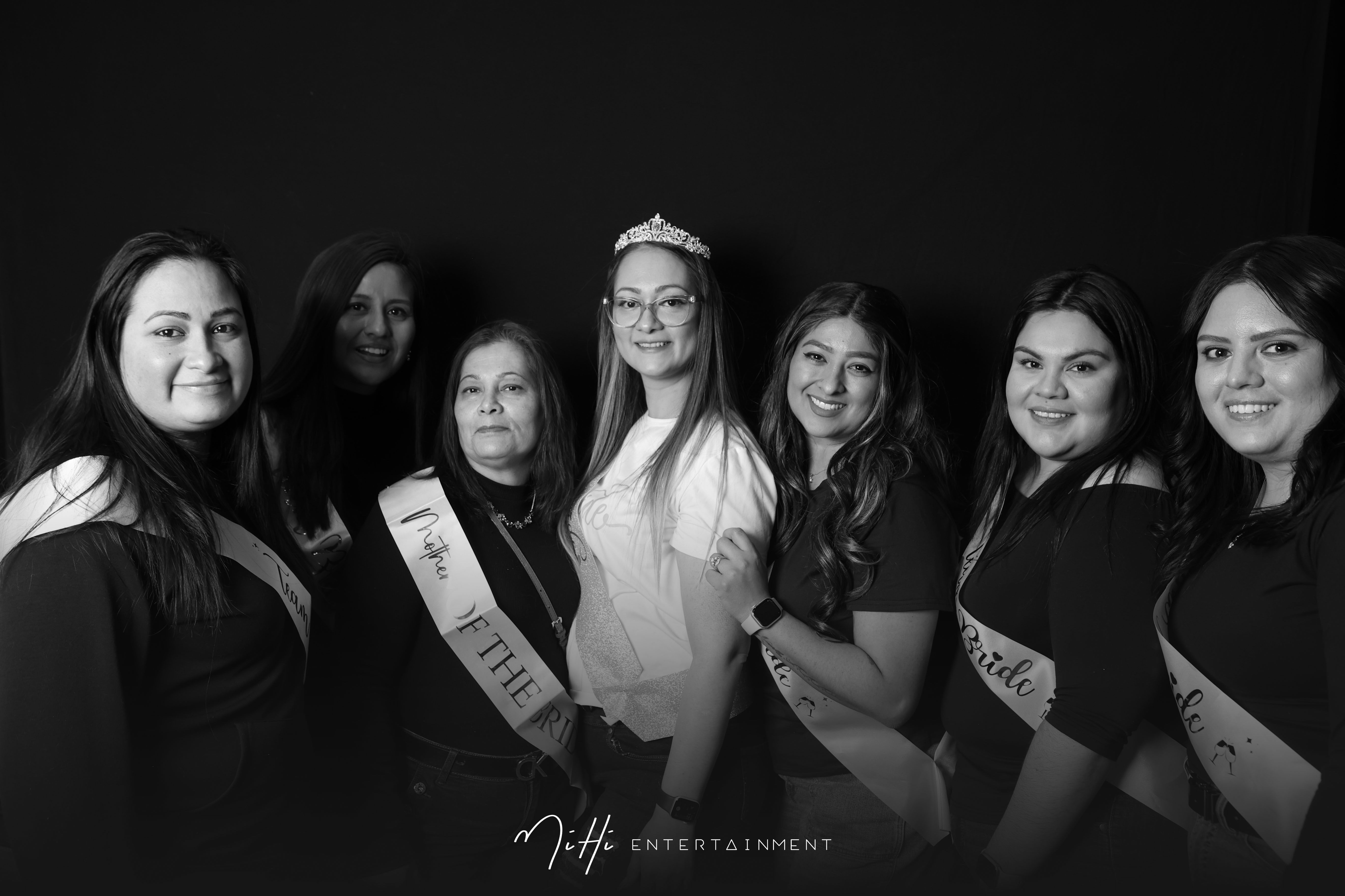 B&W Luxe wedding photography booth for elegant weddings