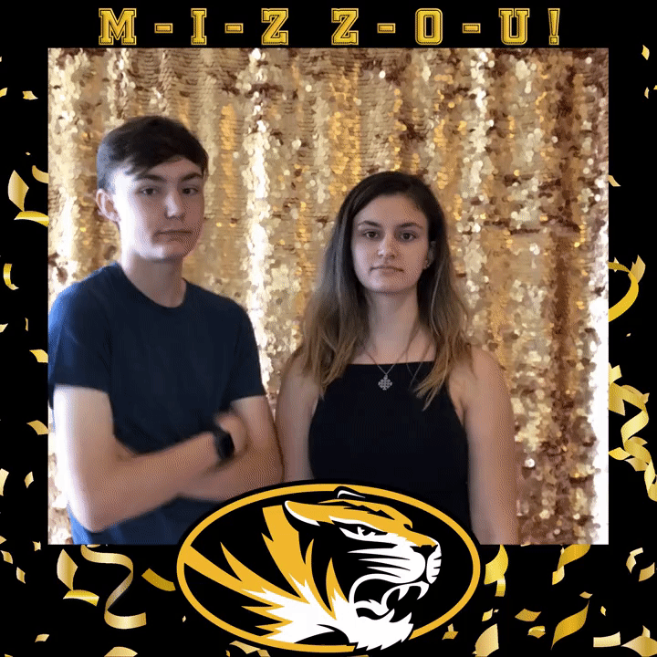 GIF/Boomerang Sample 8